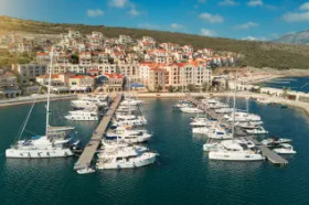 THE CHEDI LUSTICA BAY