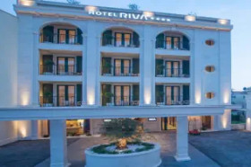 Hotel Riva by Aycon
