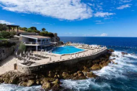 Hotel Resort Wind Rose